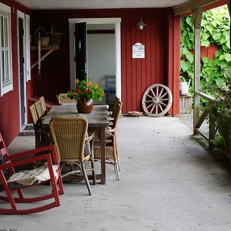 Lekanders Baer & Boende Tyfta Exterior photo